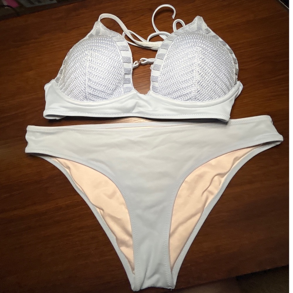 Shade & Shore Light Blue Bikini Set 34C S Crochet Underwire Two Piece Swimsuit